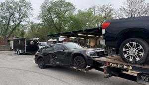 We tow away junk cars - and pay you cash in St. Louis