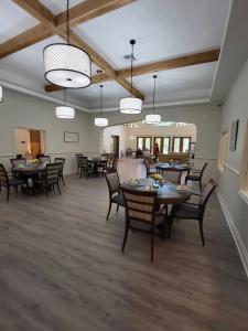 Village Green Memory Care Community in McKinney