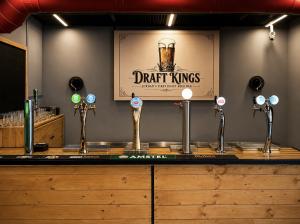The Deek and Batta's Eight Draft Beer Lineup