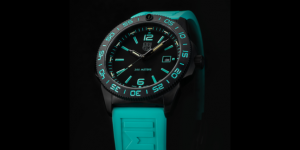 Close up image of the new Luminox Pacific Diver 3120 Transformative Teal limited edition watch