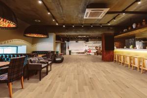 COREtec Cairo Oak Waterproof Flooring