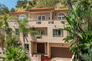 The new gorgeous Alta Centers facility in Hollywood Hills