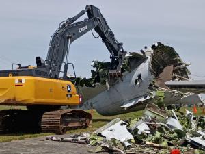 PNW Demolition demolishing an Airplane
