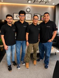 Fiive Eyes Team