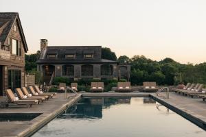 Weekapaug Inn Pool