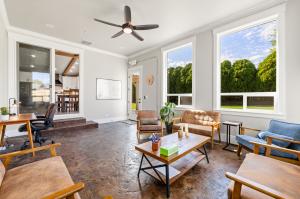 A comfortable home interior shows the concept of With compassionate, expert staff and comfortable accomodations, Icarus Wellness and Recovery offer an inviting, effective choice for mental health support in Idaho