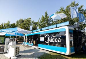 Pulse Tranzformer ground level expandable trailer marketing roadshow for Midea Europe distributor training | The Clear Idea