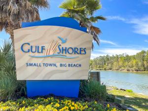 Gulf Shores, Alabama welcome sign