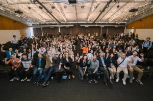 Vietnam Tech Summit brings together Vietnamese and Vietnam-connected technologists, founders, investors, mentors, recruiters, students, and community leaders in Silicon Valley.
