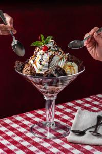 Colossal Brownie Sundae
