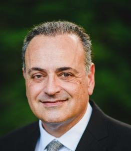 Professional portrait of board-certified plastic surgeon Mark D. Epstein, MD, FACS, an investigator in the FDA Motiva clinical trial and an early leader in Preservé breast augmentation.