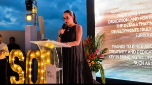 Roberta Wohler Directora de Ventas eleva Capital Group