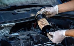 Oil and filter replacement - Rocco Honda And Acura Specialists