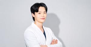 Dr. Yuichi Wakabayashi, founder of Cell Grand Clinic, Osaka, Japan.