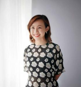 Portrait of Rachel Zhang, Founder and Designer of Tonochi.