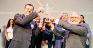 Slate Solutions celebrates winning Manufacturer of the Year – The Grand Elite at SFMA’s 47th Recognition of Excellence Awards.
