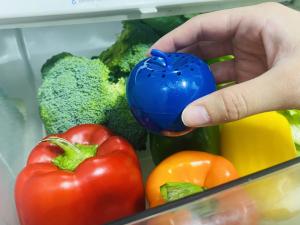 bluapple product in a produce drawer