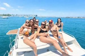 boat rental in San Diego .-