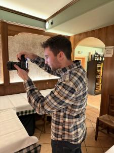 Professional business photography featuring a modern restaurant and dining space.