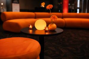 lounge and chair hire in Sydney