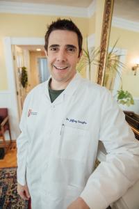Salem smile makeover expert Dr. Jeffrey Casiglia at Essex Street Dental Medicine