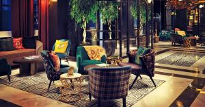 Luxury interiors and bespoke furnishings from The Other House South Kensington offered at auction by Pro Auction.