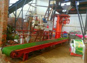 BINCEN Automatic Quantitative Packaging And Filling Equipment With Belt Conveyor