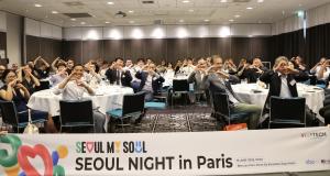 A group photo of attendees at Seoul Night in Paris | Photo provided by Seoul Business Agency