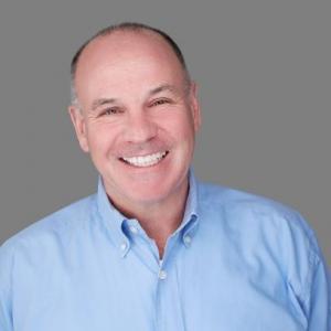 headshot photo of a male Exclusive Buyer Agent professional