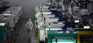 Hongrita Precision Injection Molding Workshop