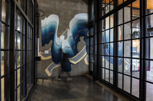 Art of Arrival installation by Leo Shallat, 2025