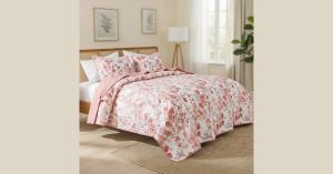 Regency Heights Quilt Collection
