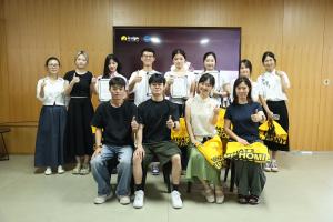 LC Sign Youth Career Empowerment Program completion ceremony with students, mentors, and school representatives after a two-week industry practice program.