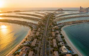 Palm Jumeirah waterfront