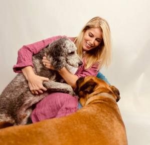 Kelly Slattery is CEO and Founder of Barely Canadian. Passionate about giving back, she supports foster youth through mentorship and entrepreneurship initiatives inspired by her own foster and adoptive family. POWER LADIES creates meaningful opportunities for others.