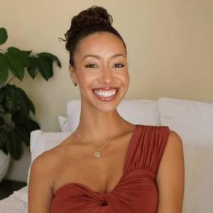 Alexis Smith of The Feminine Glow