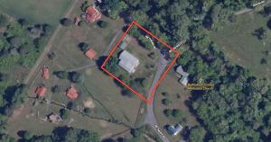 3,548 +/- sf. multi-purpose building/event space on .998 +/- acre in Madison County, VA •	Large cinder block addition w/elevated slab •	Building features:  large gathering hall, warming kitchen, all kitchen appliances convey, all pews convey
