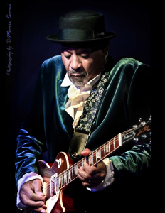 Allan Harris
