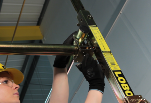 LOBO tool free assembled scaffold tower