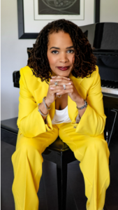 Foto of Dr. Kerry Mitchell Brown, author of “Revolutionary Leadership: A Power Playbook for Black Women.”
