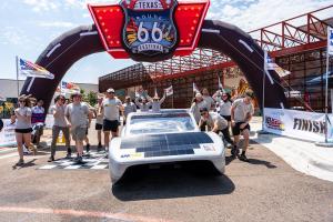 Appalachian State Crosses the Finish Line under a Route 66 Arch