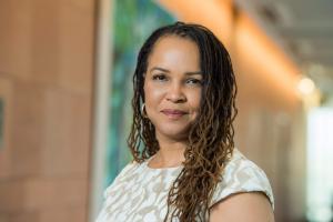 photo of Dr. Niki Elliott, author