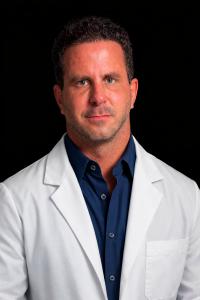 dr-christopher-senger-cmo-of-all-refresh-aesthics-and-wellness-offices
