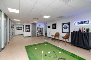 Dallas Men's Health Lounge With Unique Amenities