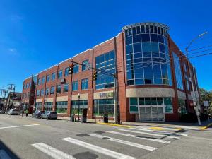 1700 Murray Avenue, Class A Retail in Squirrel Hill, where Murray Avenue Market is opening a new Community Grocery Store