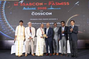 Dr. Rao standing with fellow neurosurgeons on stage after receiving a scientific award for his research presentation at the PASMISS–MISSABCON–COSSCON 2026 conference in Chennai.