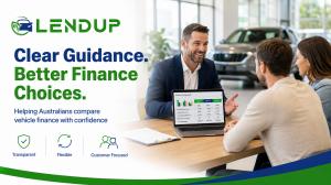 Lendup expert showing transparent car finance options on laptop