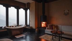 Gangtey Lodge Bathtub and Fireplace