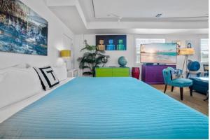 Zey Hotel Room (Photo Credit: Zey Hotel)