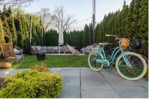 Zey Hotel Garden (Photo Credit: Zey Hotel)